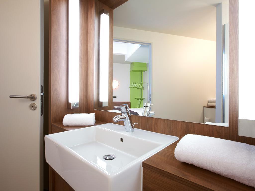 Campanile Gueret Hotel Luaran gambar