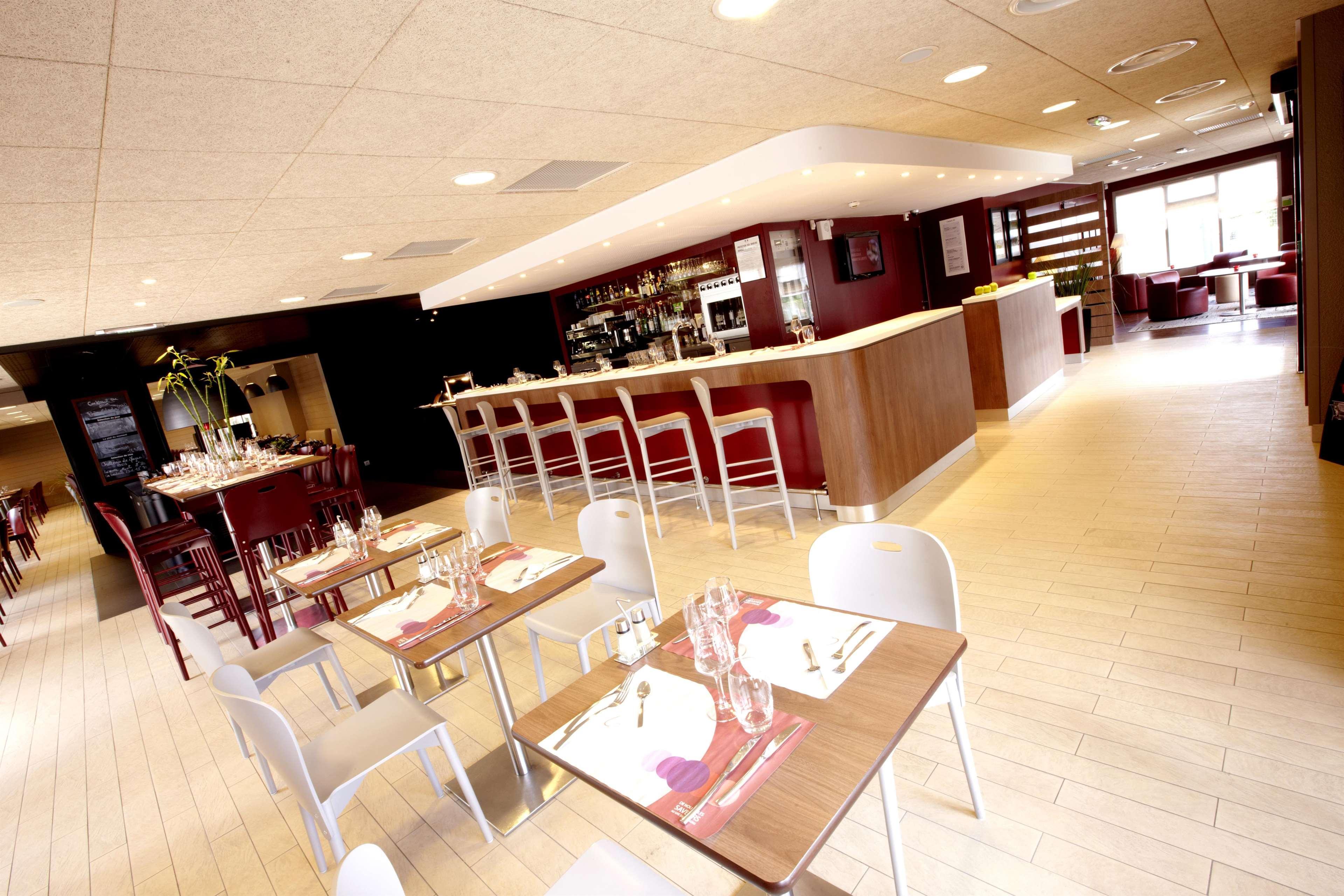 Campanile Gueret Hotel Restoran gambar